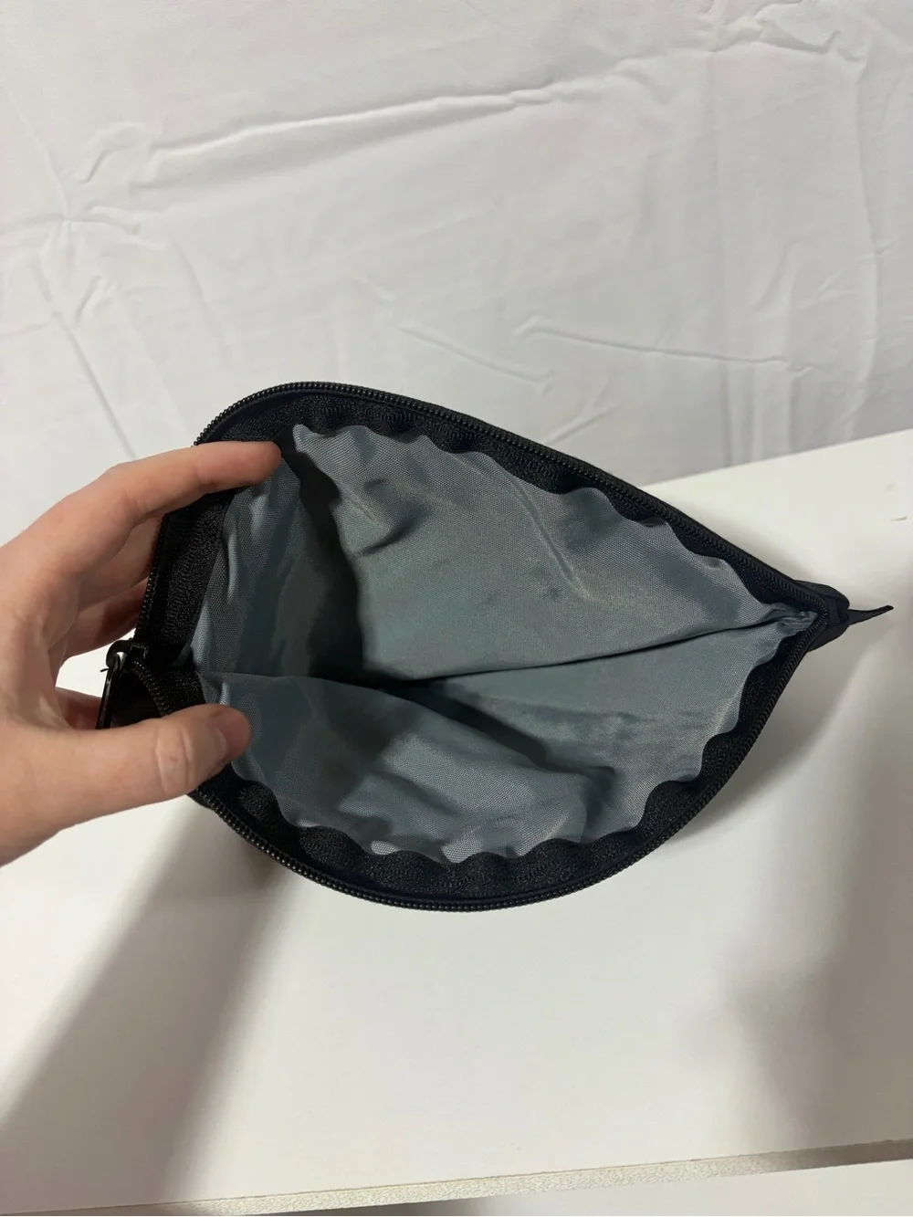 N/A black nylon